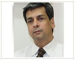 Dr. Vinod Narayanan | Maxillofacial Surgery Specialist