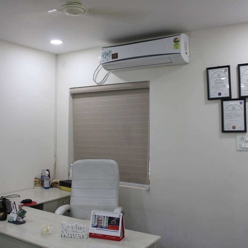 DR DENTAL CARE