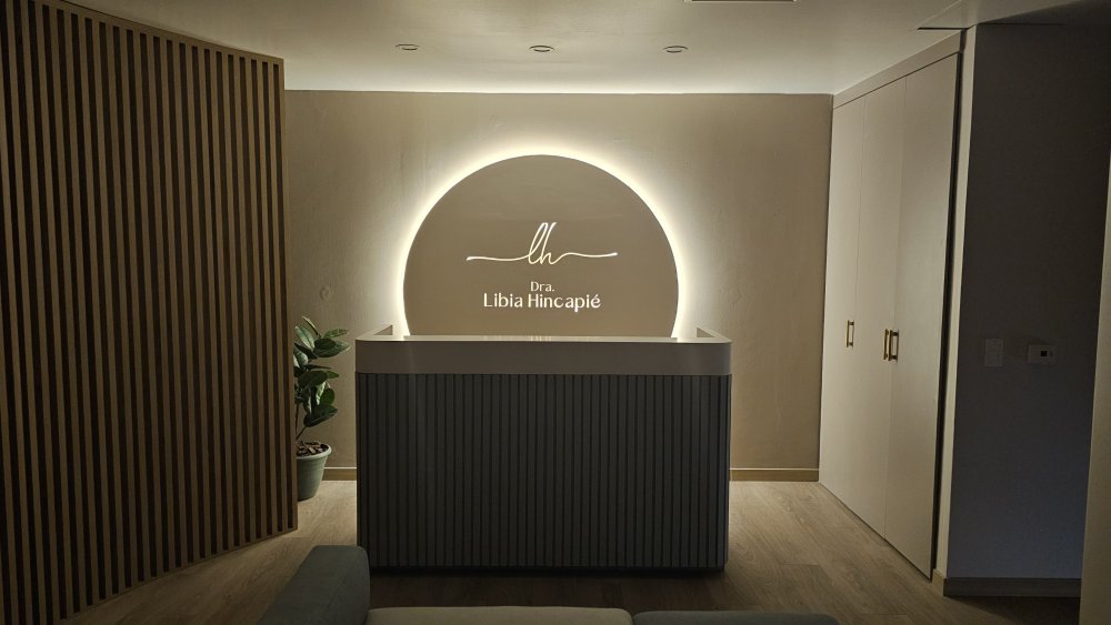 Dra Libia Hincapie - Plastic Surgeon in Medellin Colombia