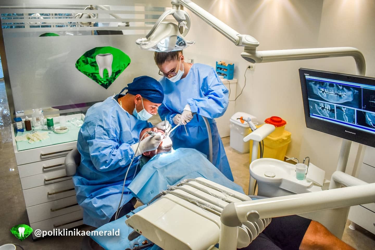 Emerald Dental Tirana - Dental Clinic in Tirana Albania
